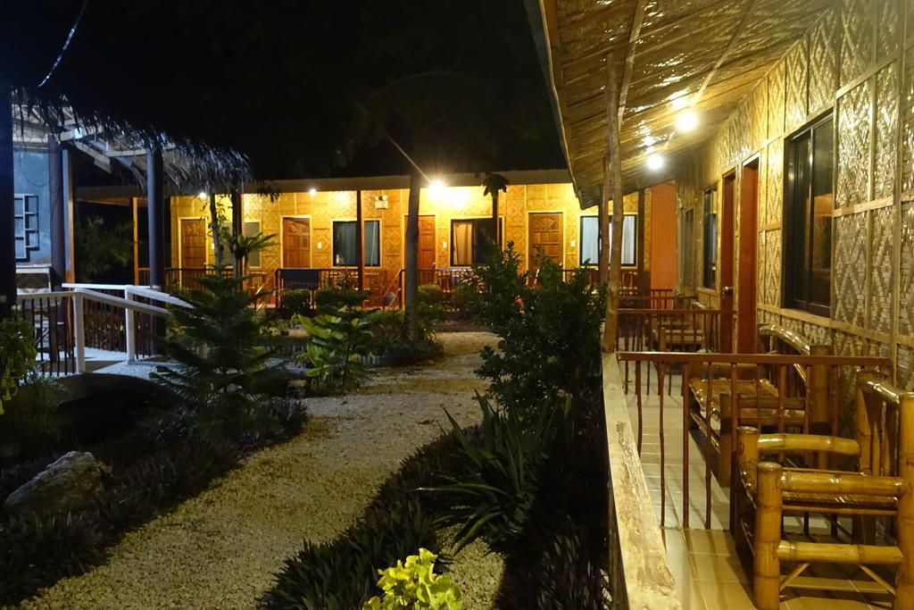 New Village Lodge Oslob Kültér fotó